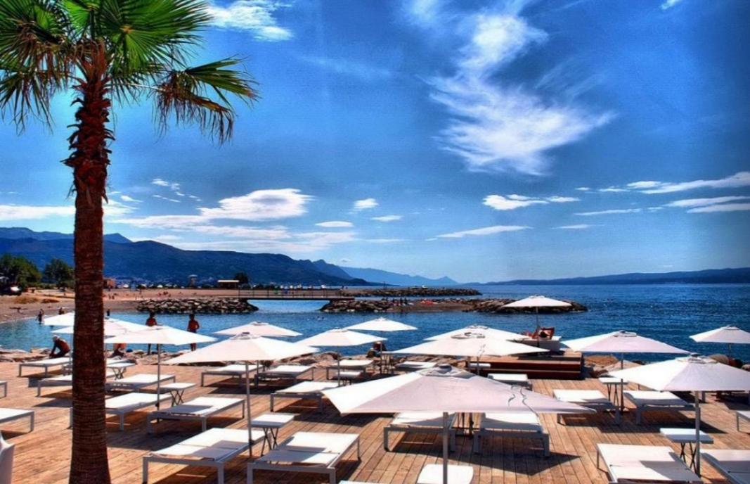 Lodore Del Mare Apartment On The Beach Split Eksteriør bilde